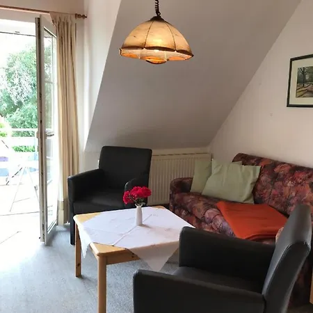 Martens - Lotte Apartment